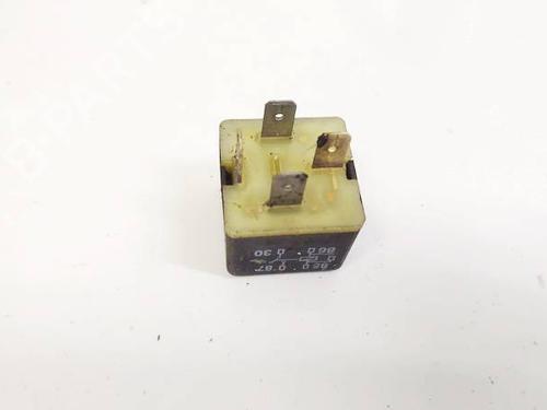 Electronic sensor AUDI 80 B4 Saloon (8C2) 1.9 TDI | BP32620514M84 - Image 2