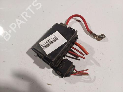 Used Fuse box Fuse box SKODA OCTAVIA I (1U2) 1.9 TDI (90 hp) 32571326 32571326
