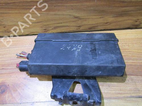 fuse-box-opel-vectra-b-j96-1995-1996-1997-1998-1999-2000-2001-2002-2003-2004-33480547 main image