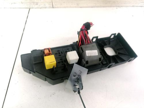 Used Fuse box Fuse box SAAB 9-3 (YS3F, E79, D79, D75) 2.2 TiD (125 hp) 32902784 32902784