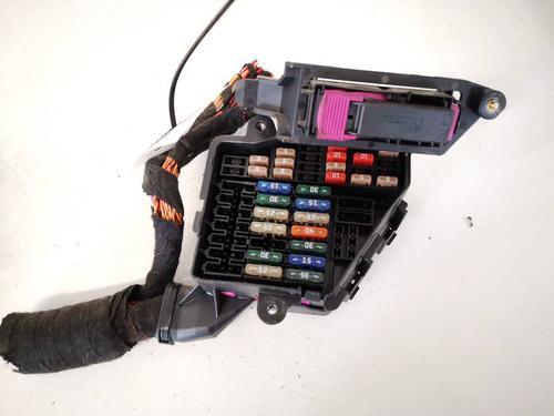 fuse-box-audi-a6-c6-4f2-2004-2005-2006-2007-2008-2009-2010-2011-32921251 main image