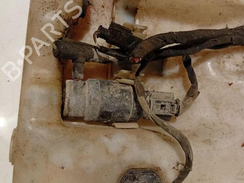 washer-pump-mercedes-benz-c-class-w203-2000-2001-2002-2003-2004-2005-2006-2007-34871079 main image