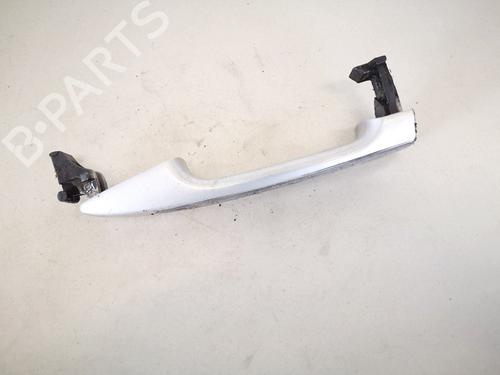 front-right-exterior-door-handle-toyota-verso-_r2_-2009-2010-2011-2012-2013-2014-2015-2016-2017-2018-35444343 main image