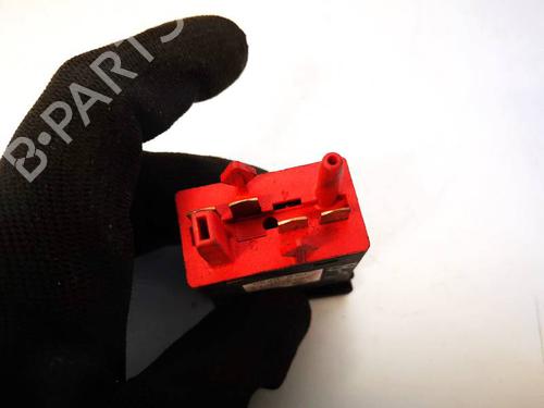 Switch AUDI A6 C5 (4B2, 4B4) 2.5 TDI | BP34754724I30 - Image 3