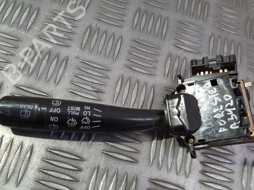 Used Warning switch Warning switch SUBARU FORESTER (SF_) 2.0 AWD (SF5) (125 hp) 35677584 35677584