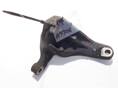 Used Engine mount Engine mount VOLVO V50 (545) 2.0 D (136 hp) 32897749 32897749