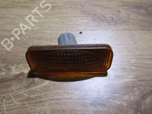 Højre side indikator Højre side indikator OPEL OMEGA B (V94) 2.0 16V (F69, M69, P69) (136 hp) 35652198 35652198