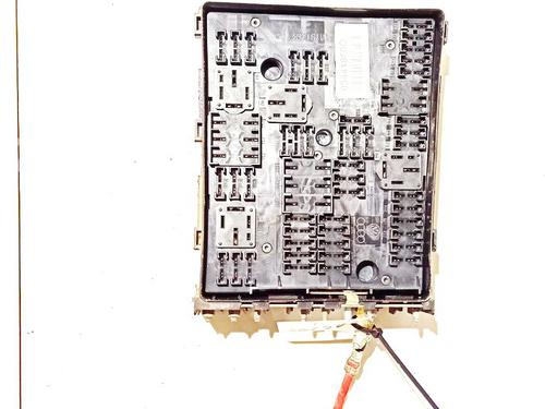 Fuse box VW GOLF V (1K1) 1.6 FSI | BP33109721E1 - Image 2