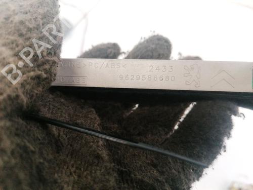 Third brake light PEUGEOT 607 (9D, 9U) 2.7 HDi 24V | BP35407913L11 - Image 3