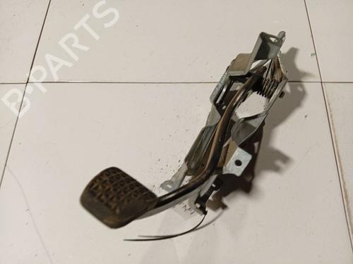 pedal-opel-astra-g-hatchback-t98-1998-1999-2000-2001-2002-2003-2004-2005-2006-2007-2008-2009-34901372 main image