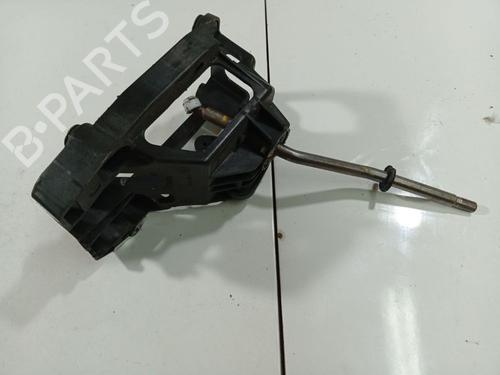 Used Gear lever Gear lever TOYOTA COROLLA Saloon (_E12_) 2.0 D-4D (CDE120_, CDE120R) (116 hp) 34766171 34766171