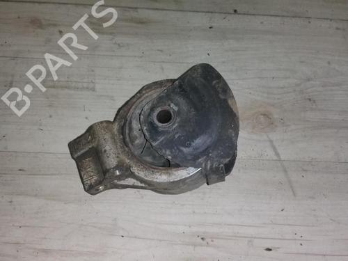 Used Engine mount Engine mount VOLVO V40 Estate (645) 2.0 (136 hp) 33480529 33480529