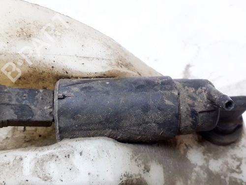 Used Washer pump Washer pump MITSUBISHI CARISMA (DA_) 1.8 (DA2A) (116 hp) 35856558 35856558