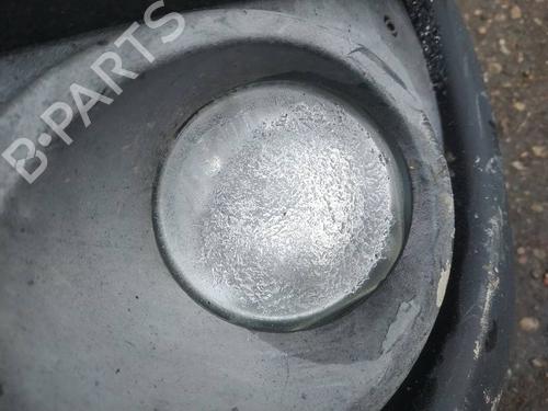 Used Left front fog light Left front fog light 35182787 35182787