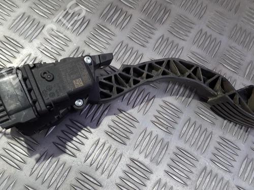 pedal-ford-focus-ii-da_-hcp-dp-2004-2005-2006-2007-2008-2009-2010-2011-2012-2013-35674966 main image