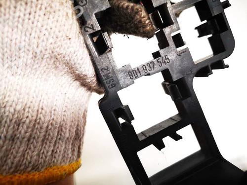 Fuse box VW PASSAT B5 Variant (3B5) 1.9 TDI | BP32578034E1  - Image 5