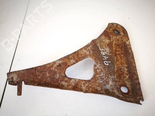 Used Support Support RENAULT ESPACE III (JE0_) 2.2 12V TD (JE0E, JE0H, JE0P) (113 hp) 32960397 32960397