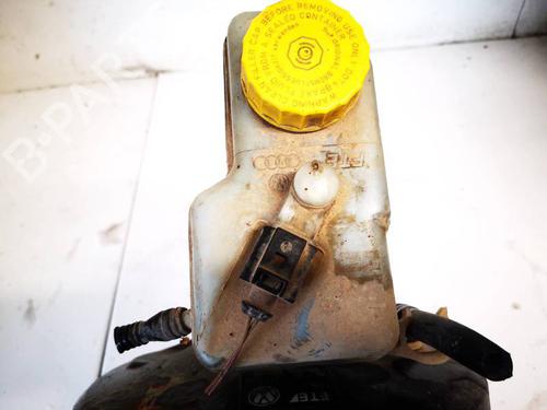 Used Brake fluid reservoir Brake fluid reservoir VW POLO IV (9N_, 9A_) 1.4 16V (80 hp) 34975532 34975532