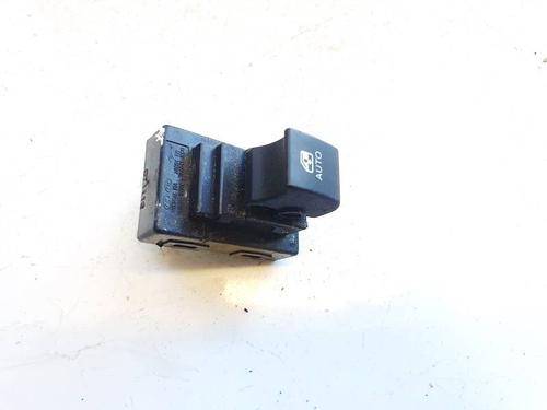 Used Switch KIA CEE'D Hatchback (ED) 1.6 CRDi 115 (115 hp) 32607600