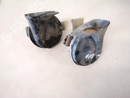 horn-audi-a4-b5-8d2-1994-1995-1996-1997-1998-1999-2000-2001-35501328 main image
