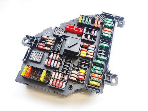 fuse-box-mercedes-benz-e-class-w212-2009-2010-2011-2012-2013-2014-2015-2016-32588177 main image