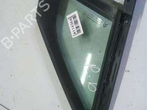 Used Front right quarter glass Front right quarter glass 37512602 37512602