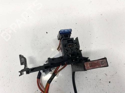 Used Fuse box AUDI A6 C5 (4B2, 4B4) 2.5 TDI (150 hp) 32582040