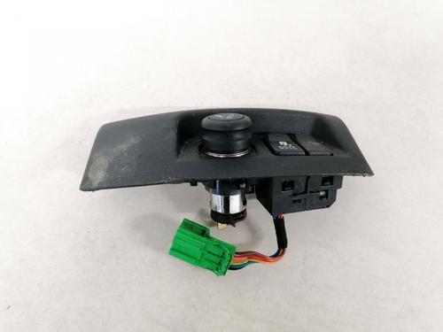 Used Switch Switch 35565982 35565982