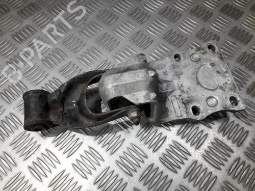Used Engine mount Engine mount OPEL SINTRA (APV) 3.0 i 24V (OUN16, Y94) (201 hp) 33498620 33498620