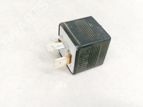 Electronic sensor AUDI 100 C4 Avant (4A5) 2.5 TDI | BP33080601M84 - Image 2