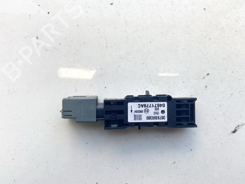Used Electronic module CHRYSLER SEBRING (JR) 2.0 (141 hp) 32885039