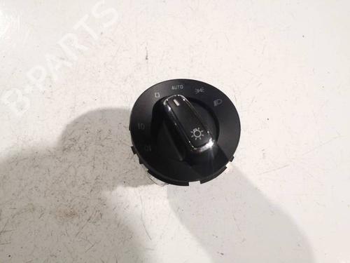 Used Switch Switch SKODA SUPERB II (3T4) 1.9 TDI (105 hp) 34948281 34948281