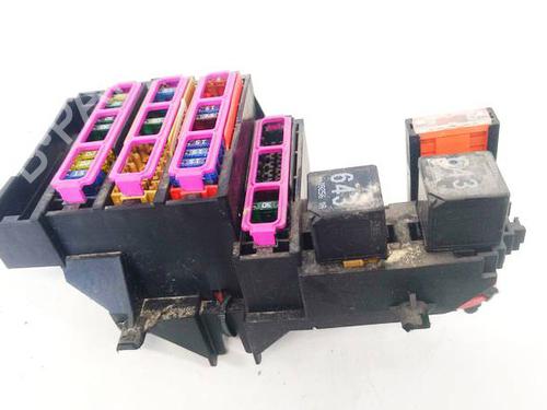Used Fuse box AUDI A4 B8 (8K2) 2.0 TDI (143 hp) 32604769