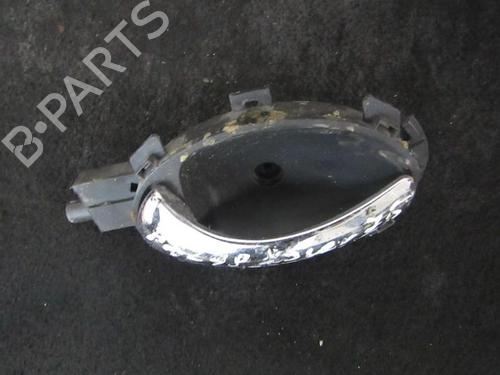 Used Front left interior door handle Front left interior door handle 35666676 35666676