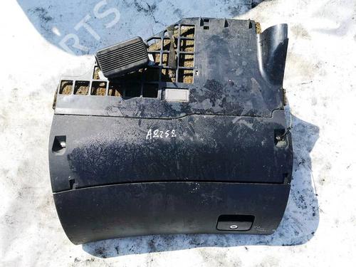 Used Glove box Glove box 35272658 35272658