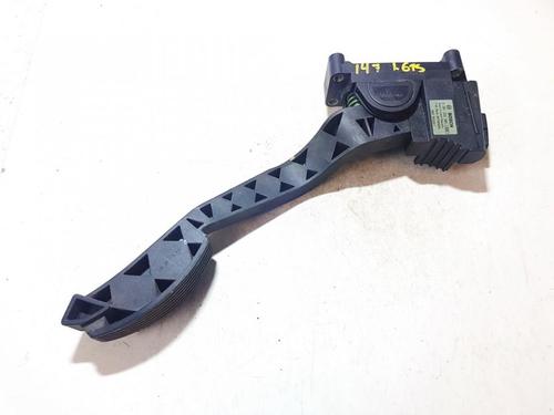 Pedal Pedal CHRYSLER VOYAGER IV (RG, RS) 2.5 CRD (141 hp) 35857190 35857190