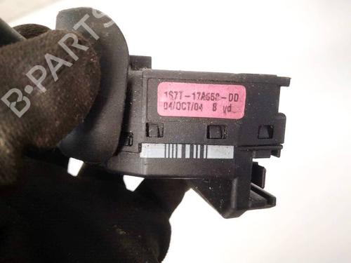 Warning switch AUDI A5 (8T3) 3.0 TDI quattro | BP34780572I22 - Image 3