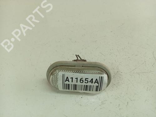right-side-indicator-renault-master-ii-van-fd-1997-1998-1999-2000-2001-2002-2003-2004-2005-2006-2007-2008-2009-2010-2011-2012-2013-38040898 main image