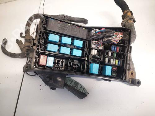 Used Fuse box Fuse box LEXUS IS II (_E2_) 220d (ALE20) (177 hp) 32556286 32556286