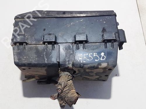 Used Fuse box Fuse box FORD FOCUS I (DAW, DBW) 1.6 16V (100 hp) 33527942 33527942