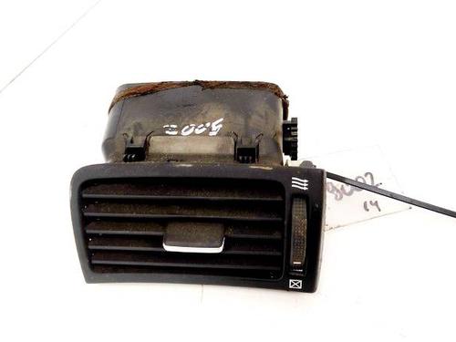 Used Air vent Air vent TOYOTA AVENSIS (_T25_) 2.2 D-4D (ADT251_, ADT251R) (150 hp) 32938409 32938409