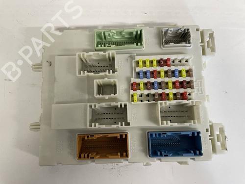 Used Fuse box Fuse box FORD FOCUS III 1.6 TDCi (115 hp) 32932021 32932021