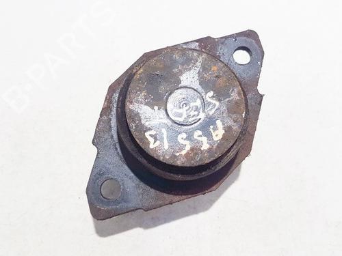Used Engine mount Engine mount SEAT CORDOBA Vario (6K5) 1.9 TDI (90 hp) 33528119 33528119