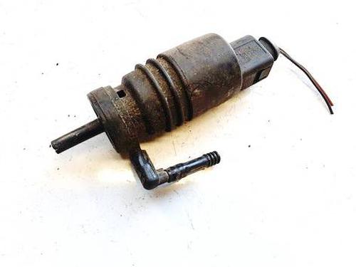 Used Washer pump Washer pump VW PASSAT B7 (362) 1.6 TDI (105 hp) 34901784 34901784