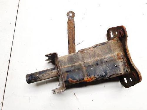 Used Front bumper bracket Front bumper bracket 34881309 34881309