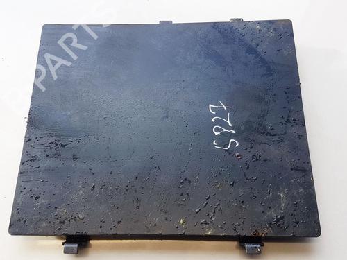 Used Boot lining Boot lining AUDI A5 (8T3) 2.0 TDI (170 hp) 35636602 35636602