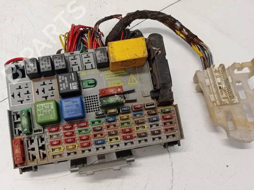 fuse-box-opel-astra-g-hatchback-t98-1998-1999-2000-2001-2002-2003-2004-2005-2006-2007-2008-2009-32950601 main image