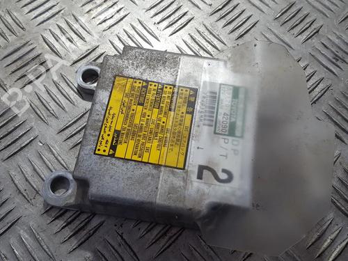 ecu-airbags-toyota-rav-4-ii-_a2_-2000-2001-2002-2003-2004-2005-33503860 main image
