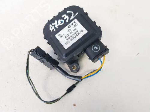 Used Electronic module Electronic module MERCEDES-BENZ E-CLASS (W210) E 220 D (210.004) (95 hp) 32877267 32877267