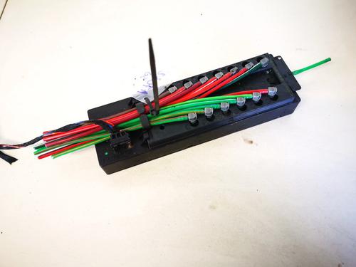 Used Fuse box Fuse box MERCEDES-BENZ E-CLASS (W210) E 220 D (210.004) (95 hp) 32878428 32878428